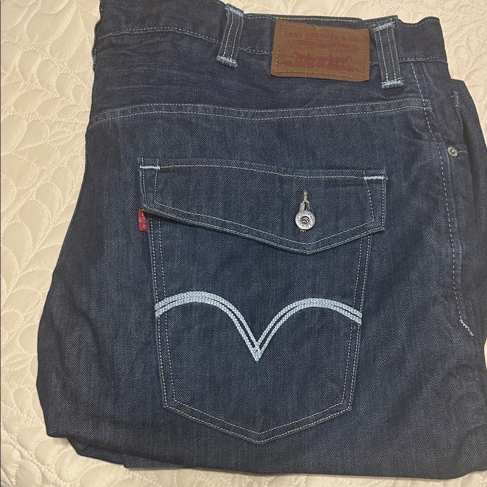 MEN’s Levi's Relaxed Fit Jeans in Deep Indigo